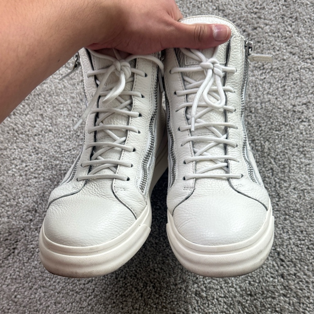 Giuseppe Zanotti White Leather High-Top Sneakers - Picture 4 of 9